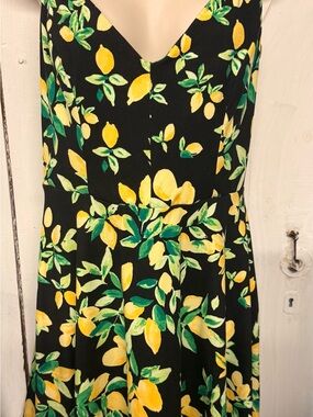 nine britton Black Strapless Lemon-Print Dress
